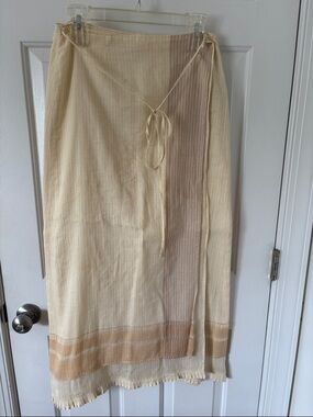 Anne Klein: Women's Cream Wrap Skirt with Subtle Tan Stripe Layered cotton/cot